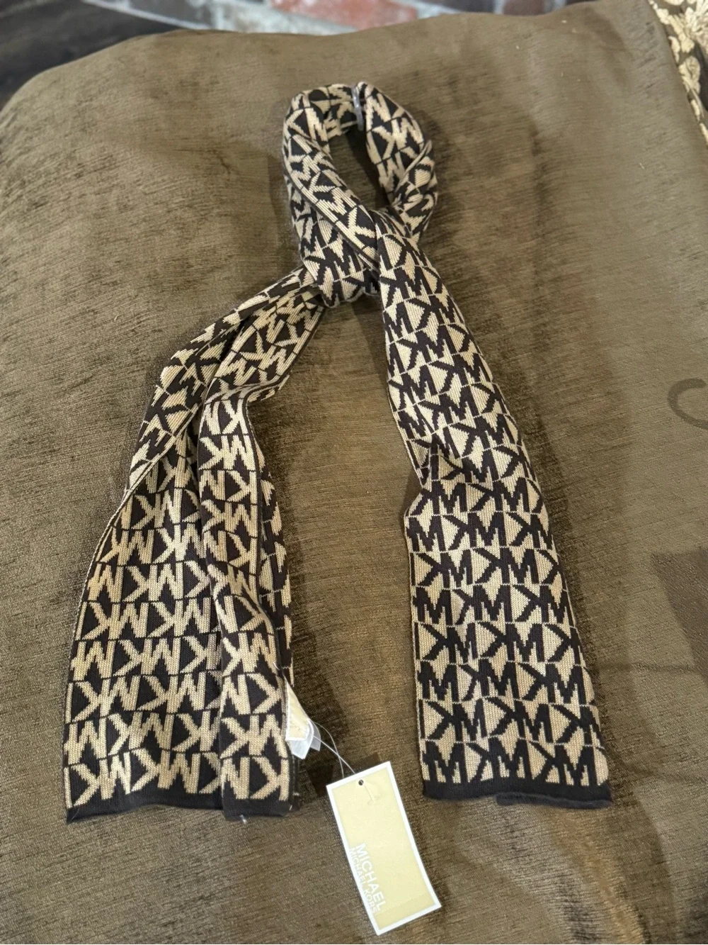 NWT Michael Kors MK Logo Knit Scarf Brown Tan Monogram Reversible